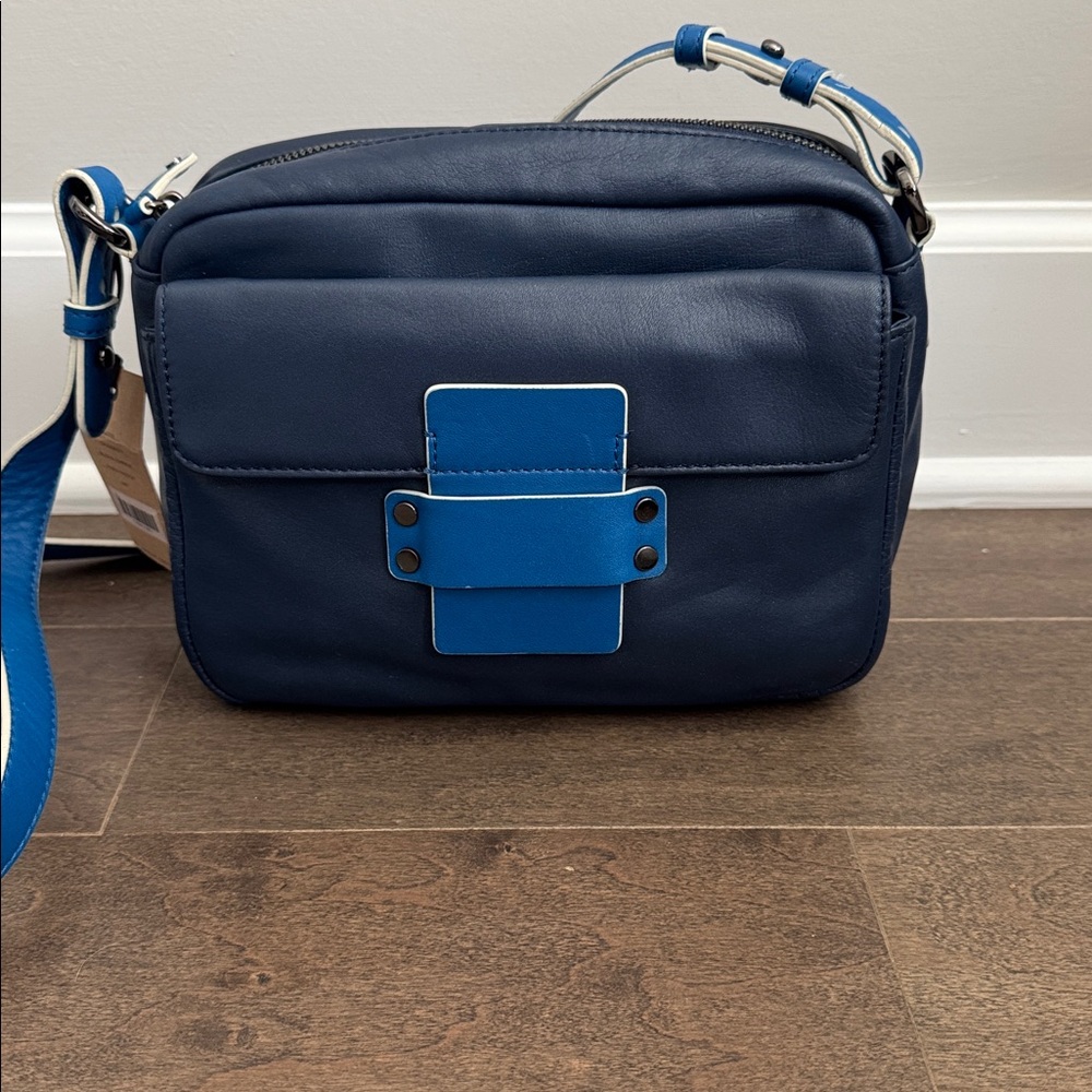 NWT Cole Haan Blue Leather Crossbody Bag Colorblock Adjustable Strap - Picture 1 of 6
